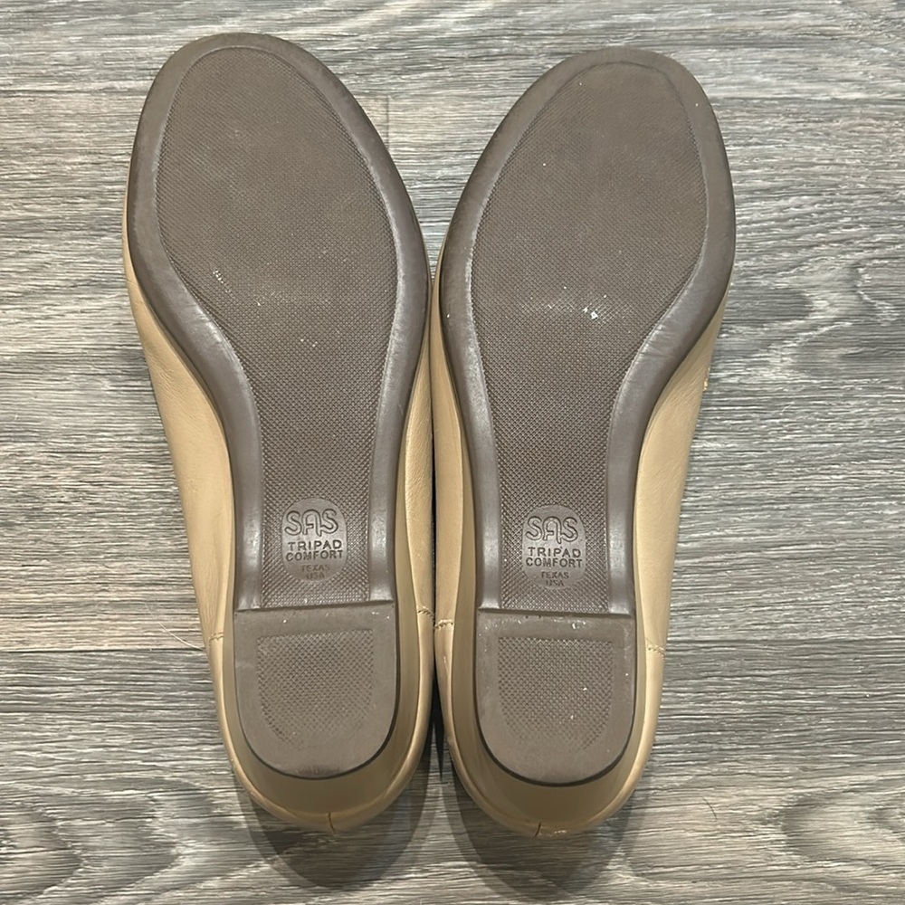 SAS Easier Dress Loafer Tan Mocha Tri Pad Leather Wedge Heel Slip On Shoes 9W - Picture 10 of 11